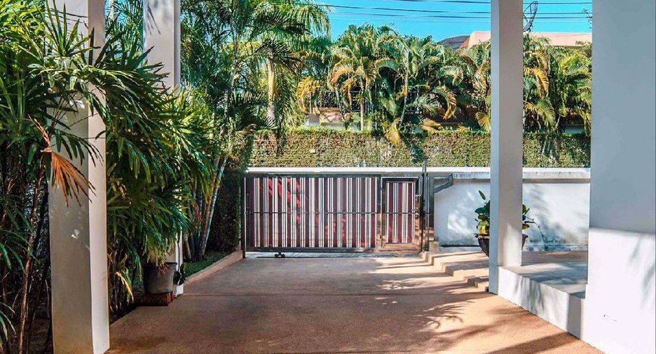 For sale 2 bedrooms house in Sattahip, Chonburi