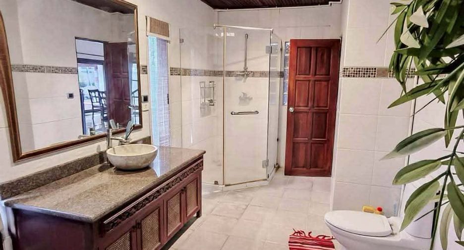 À vendre 3 chambres maison à Jomtien, Pattaya