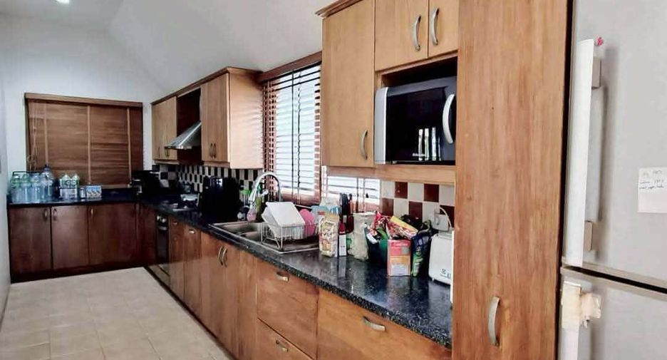 À vendre 3 chambres maison à Jomtien, Pattaya