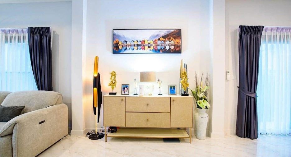 ขาย 4 ห้องนอน บ้านเดี่ยว ใน บางละมุง, ชลบุรี