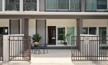 For sale 3 ベッドルーム townhouse in Thalang, Phuket