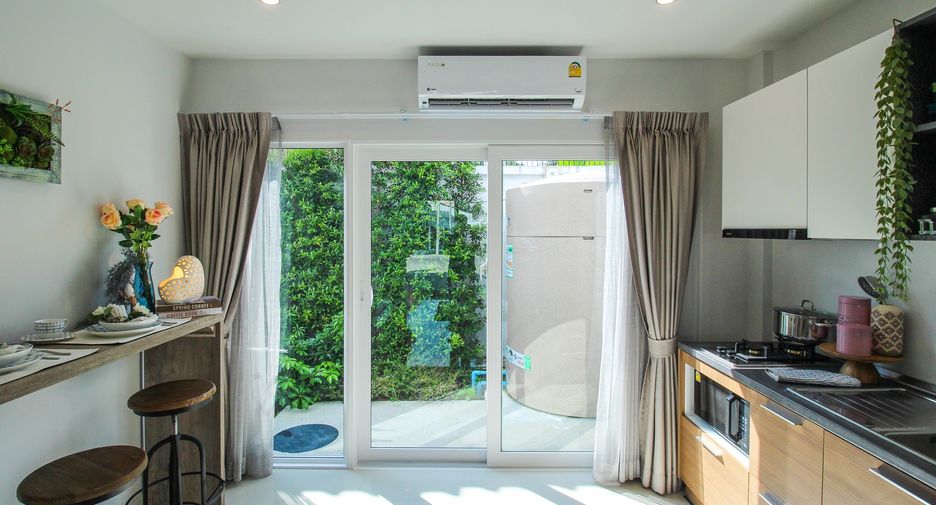 À vendre 2 chambres maison de ville à Thalang, Phuket