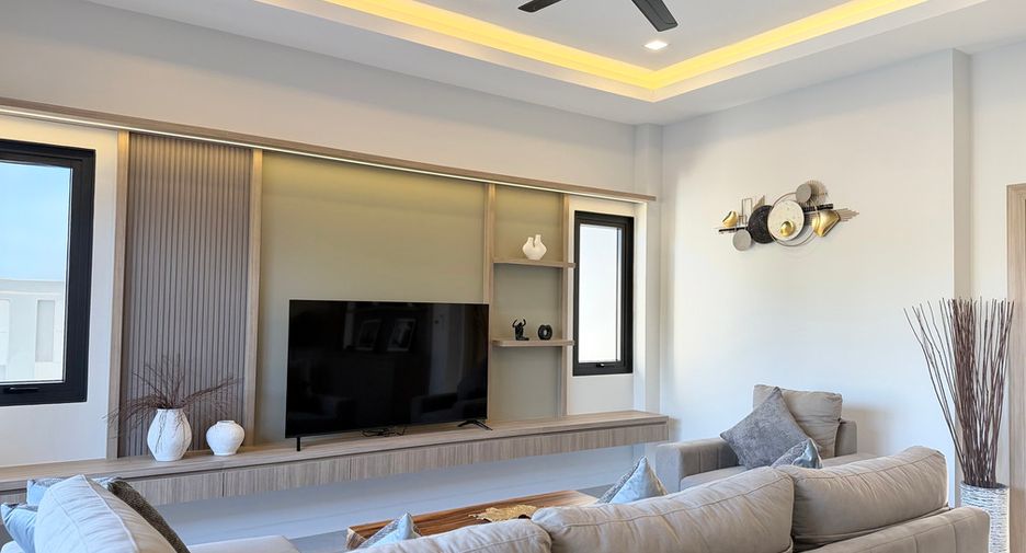 For sale 3 ベッドルーム villa in East Pattaya, Pattaya