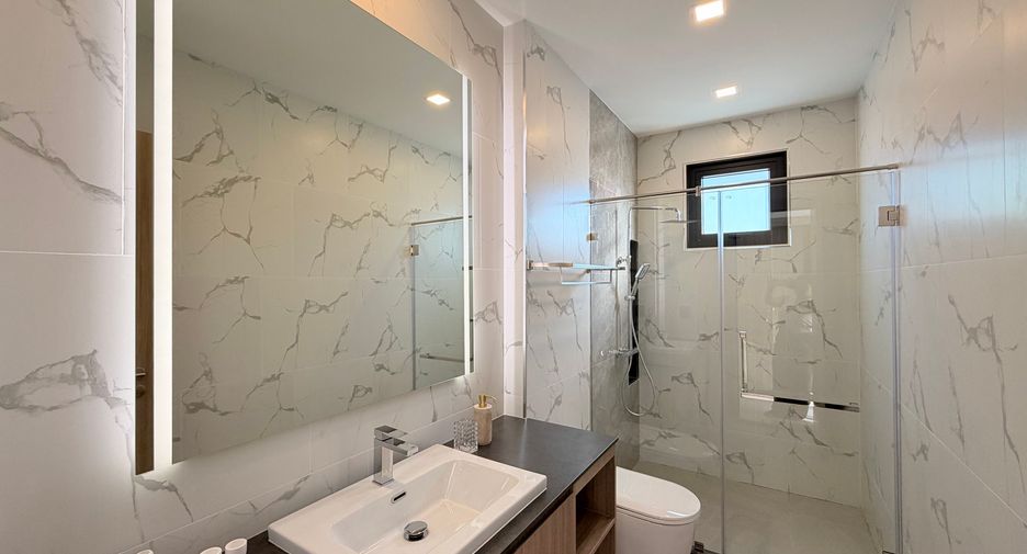 For sale 3 ベッドルーム villa in East Pattaya, Pattaya