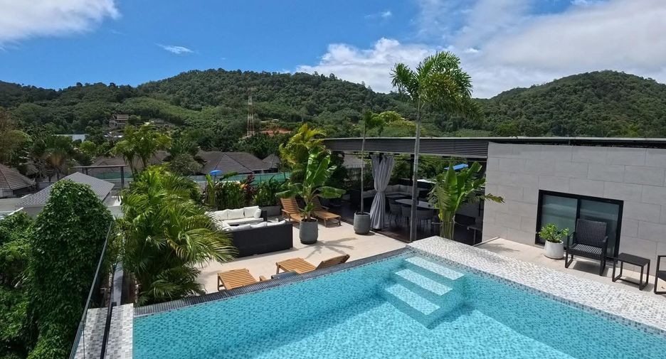 For sale 5 bedrooms villa in Mueang Phuket, Phuket
