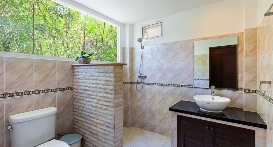 For sale 3 bedrooms villa in Mueang Phuket, Phuket