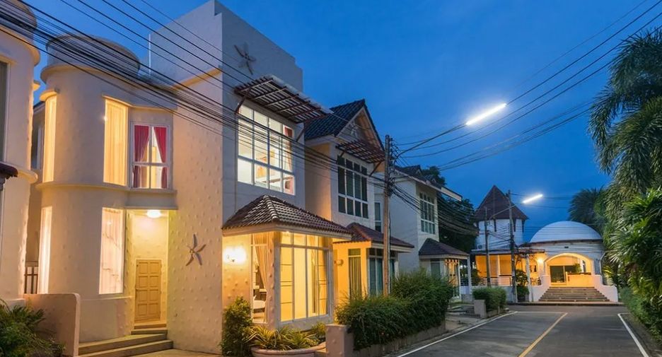 Villa zum Kauf mit 3 Zimmer in Mueang Phuket, Phuket