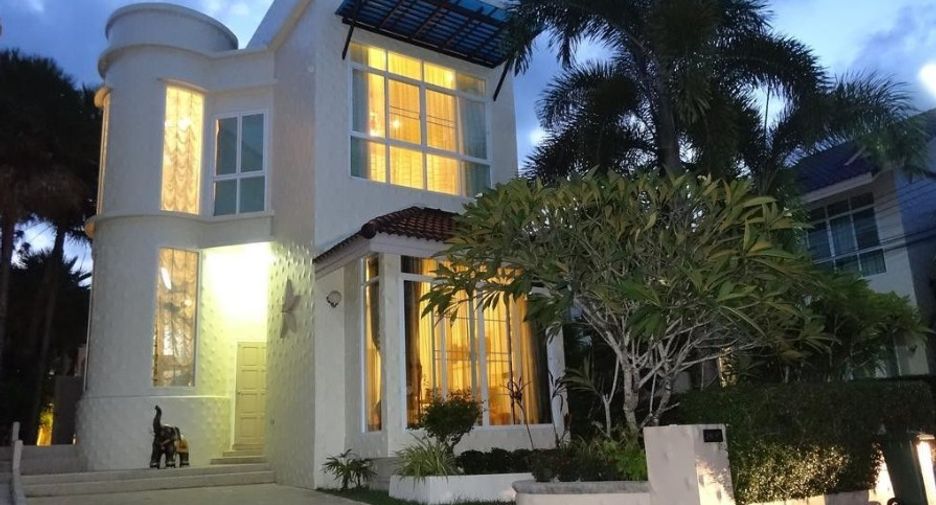 Villa zum Kauf mit 3 Zimmer in Mueang Phuket, Phuket