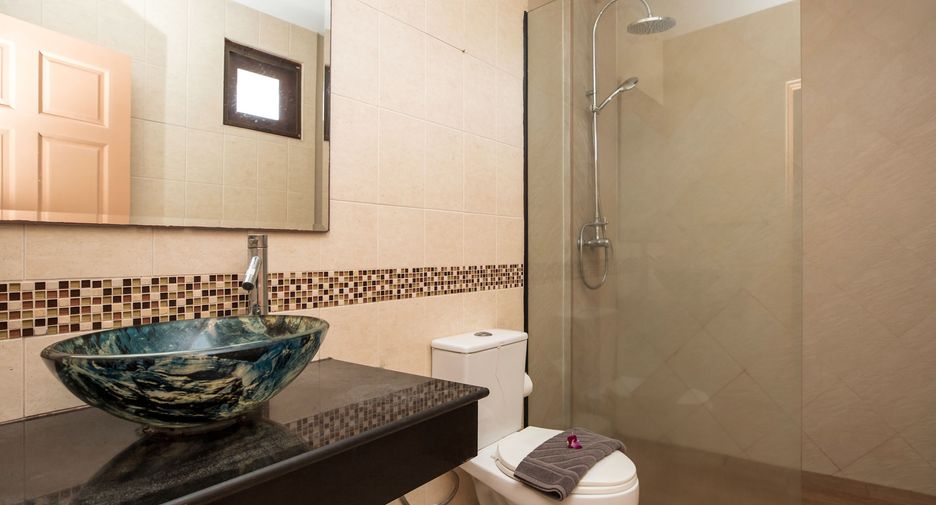 For sale 4 bedrooms villa in Mueang Phuket, Phuket