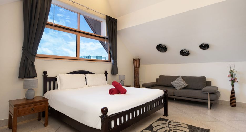 For sale 4 bedrooms villa in Mueang Phuket, Phuket