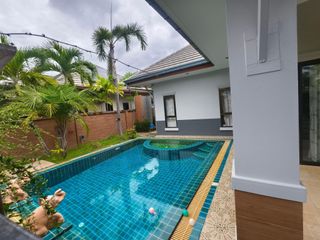 For sale 2 ベッドルーム villa in Bang Lamung, Chonburi