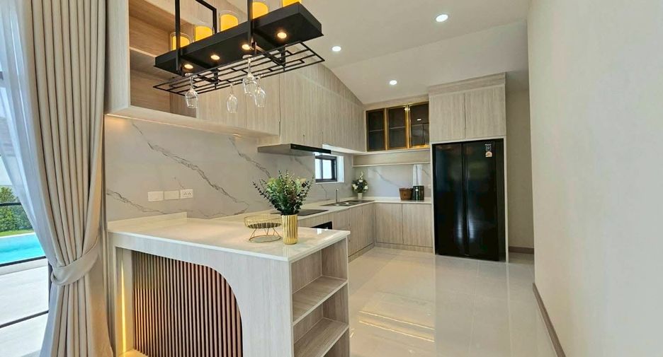 À vendre 4 chambres maison à East Pattaya, Pattaya