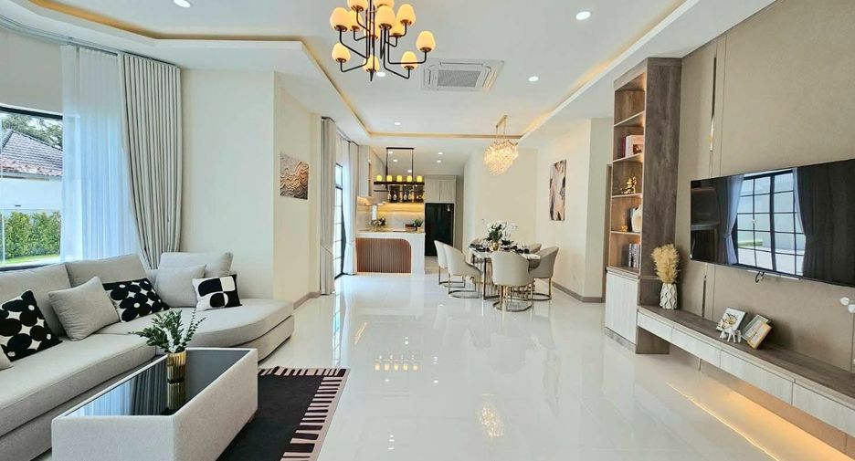 À vendre 4 chambres maison à East Pattaya, Pattaya