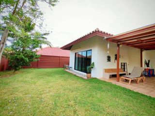 À vendre 2 chambres maison à Bang Lamung, Chonburi