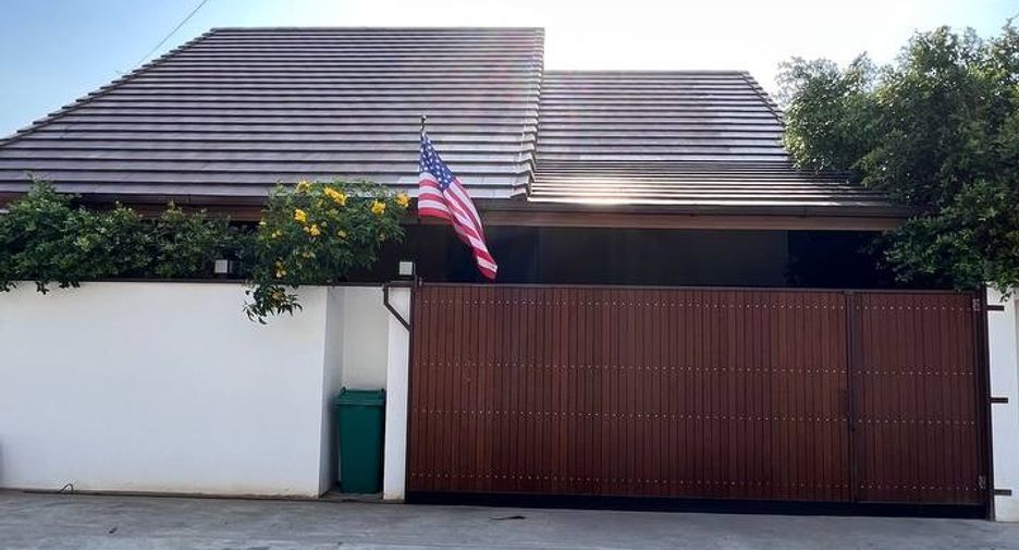 Haus zum Kauf mit 2 Zimmer in Huay Yai, Pattaya