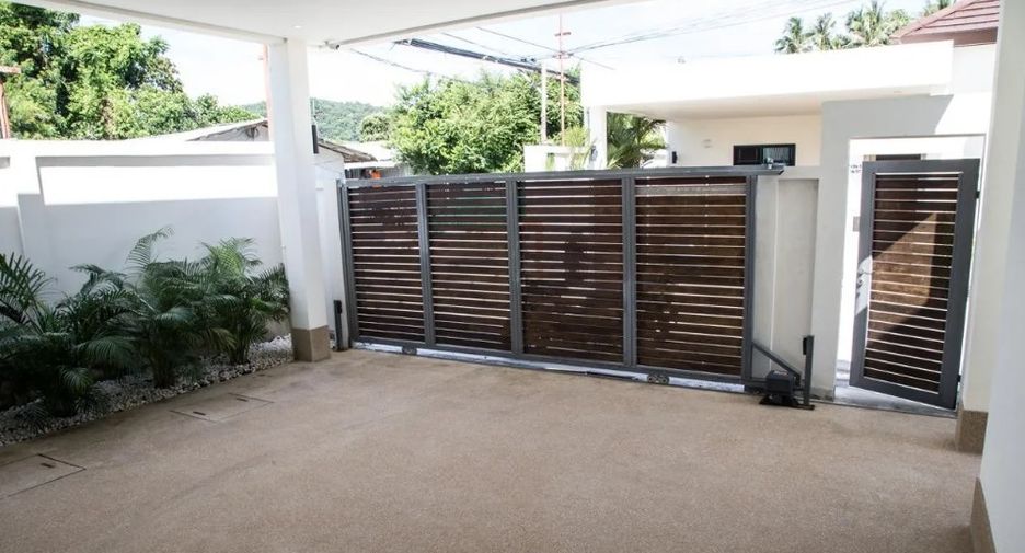 For sale 3 bedrooms villa in Mueang Phuket, Phuket