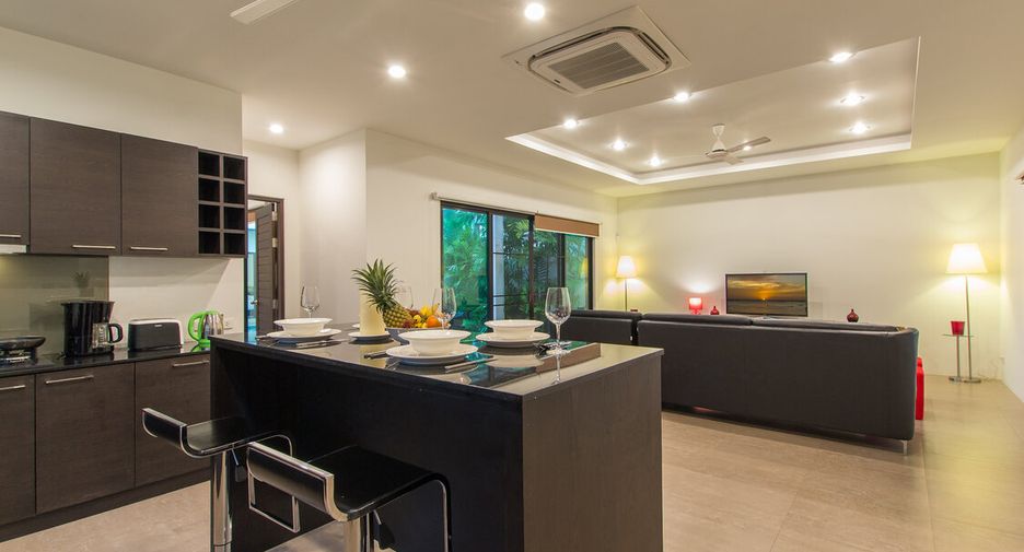 For sale 3 bedrooms villa in Mueang Phuket, Phuket