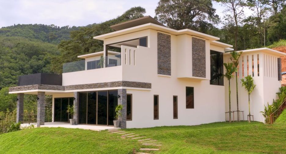 For sale 4 bedrooms villa in Thalang, Phuket