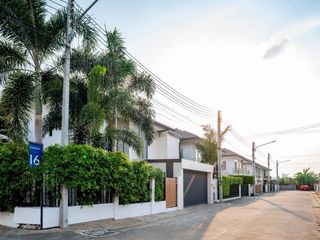 For sale 2 bedrooms house in Bang Lamung, Chonburi