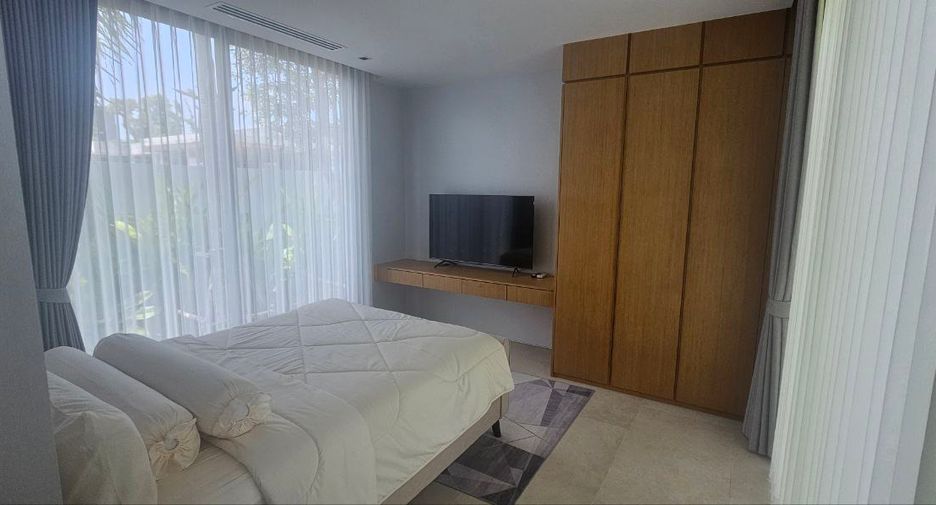 For sale 4 bedrooms villa in Thalang, Phuket