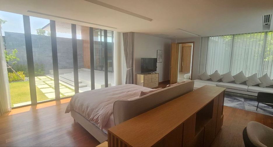 For sale 4 bedrooms villa in Thalang, Phuket
