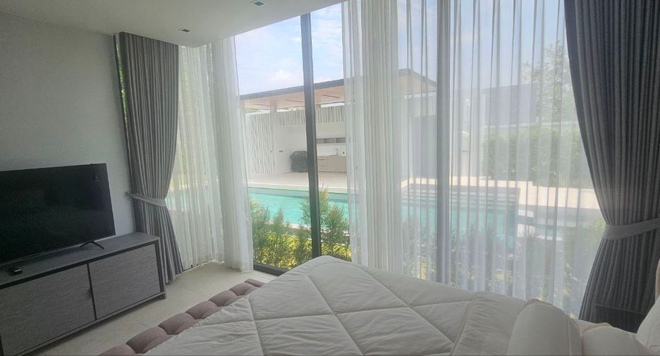For sale 4 bedrooms villa in Thalang, Phuket