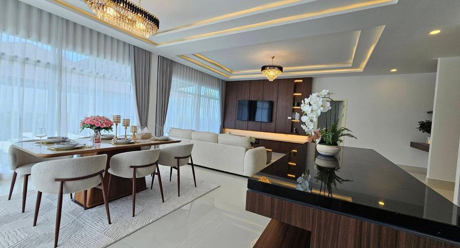 For sale 3 bedrooms villa in East Pattaya, Pattaya