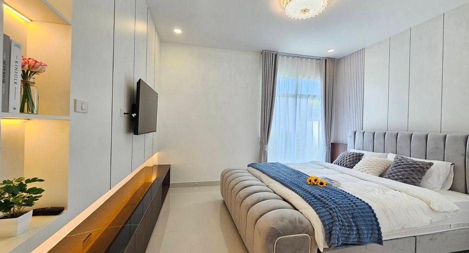 For sale 3 bedrooms villa in East Pattaya, Pattaya