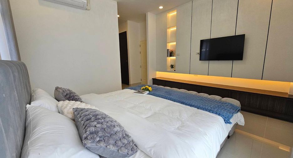 For sale 3 bedrooms villa in East Pattaya, Pattaya