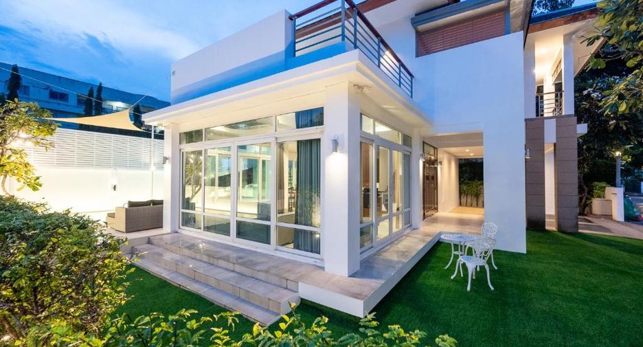 À vendre 3 chambres villa à North Pattaya, Pattaya