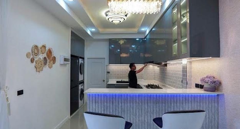 For sale 3 bedrooms house in East Pattaya, Pattaya