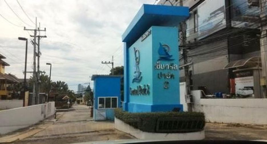 À vendre 4 chambres villa à South Pattaya, Pattaya