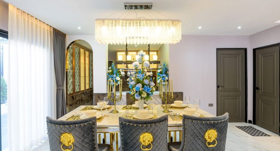 À vendre 4 chambres villa à South Pattaya, Pattaya