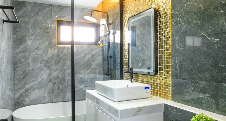 À vendre 4 chambres villa à South Pattaya, Pattaya