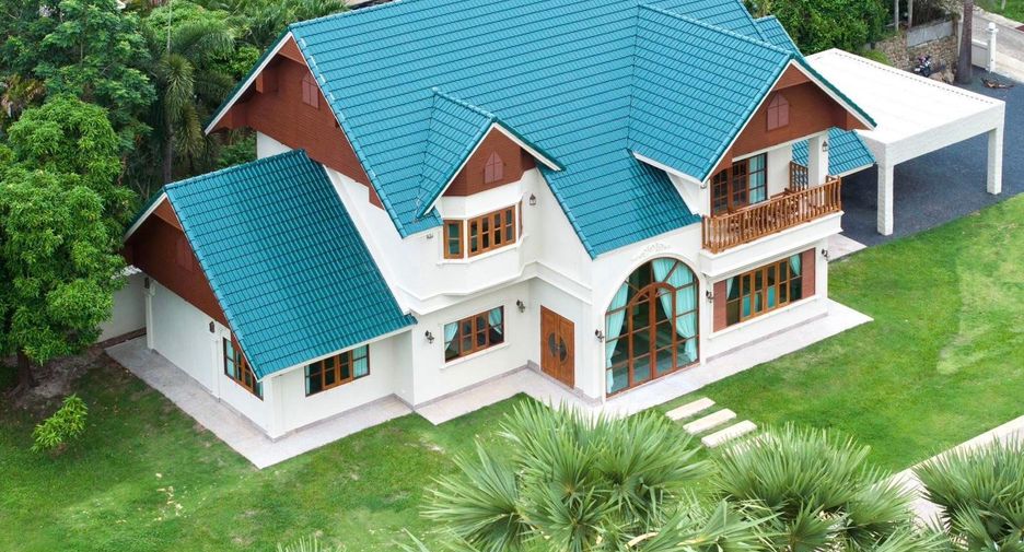 Villa zum Kauf mit 5 Zimmer in Mueang Phuket, Phuket