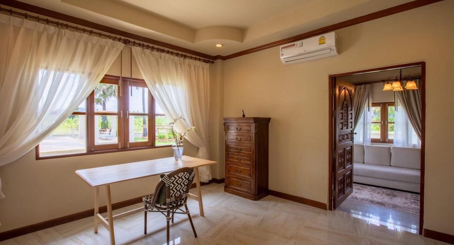 Villa zum Kauf mit 5 Zimmer in Mueang Phuket, Phuket