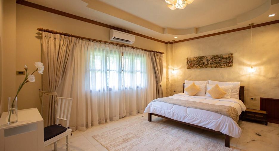 Villa zum Kauf mit 5 Zimmer in Mueang Phuket, Phuket