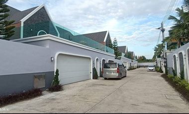 For sale 4 bedrooms villa in East Pattaya, Pattaya