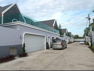 For sale 4 bedrooms villa in Bang Lamung, Chonburi