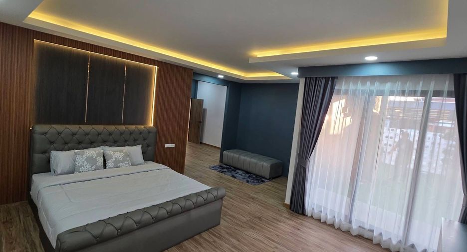 出售 3 卧室 独立屋 在 Bang Lamung, Chon Buri