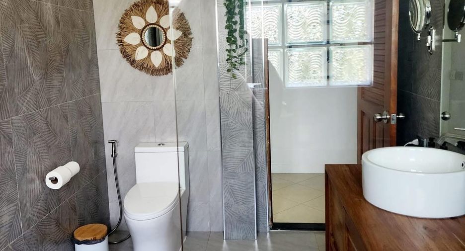 For sale 3 bedrooms villa in Mueang Phuket, Phuket