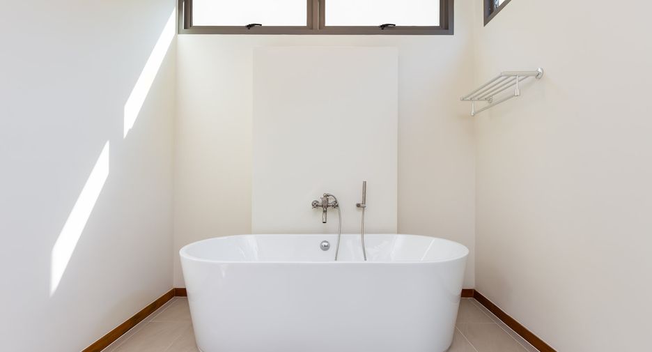 For sale 4 bedrooms villa in Mueang Phuket, Phuket