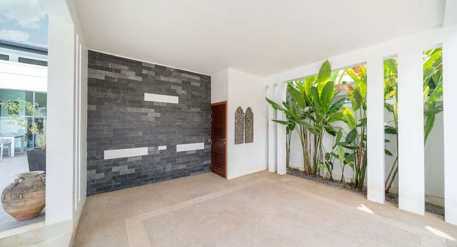 For sale 2 bedrooms villa in Mueang Phuket, Phuket