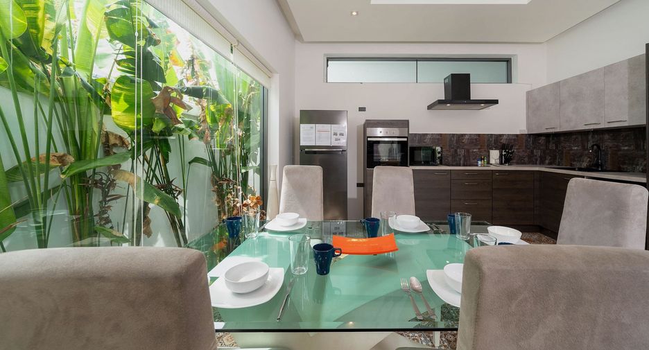 For sale 2 bedrooms villa in Mueang Phuket, Phuket