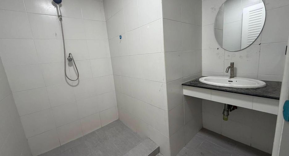 À vendre 6 chambres villa à East Pattaya, Pattaya
