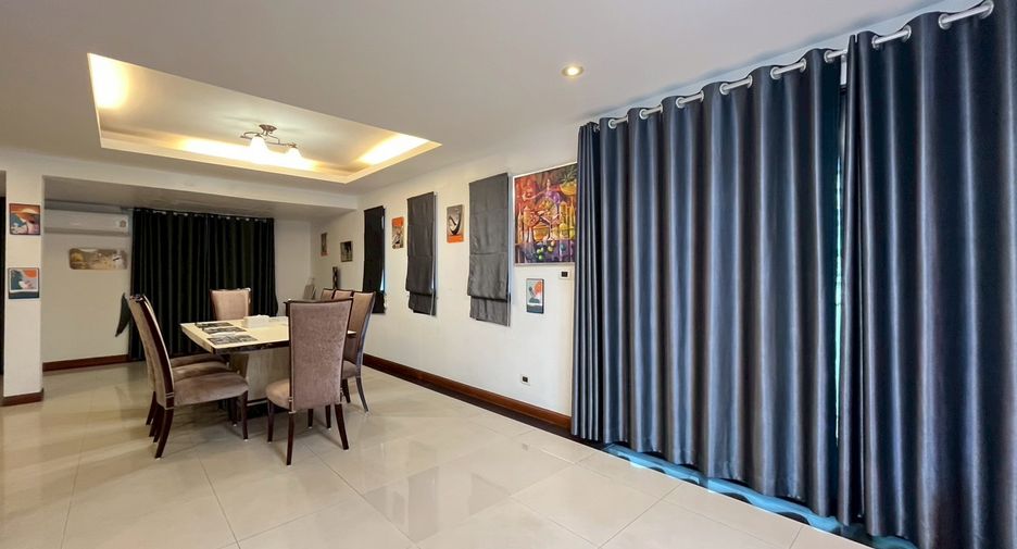 Villa en venta de 3 habitaciones en Central Pattaya, Pattaya