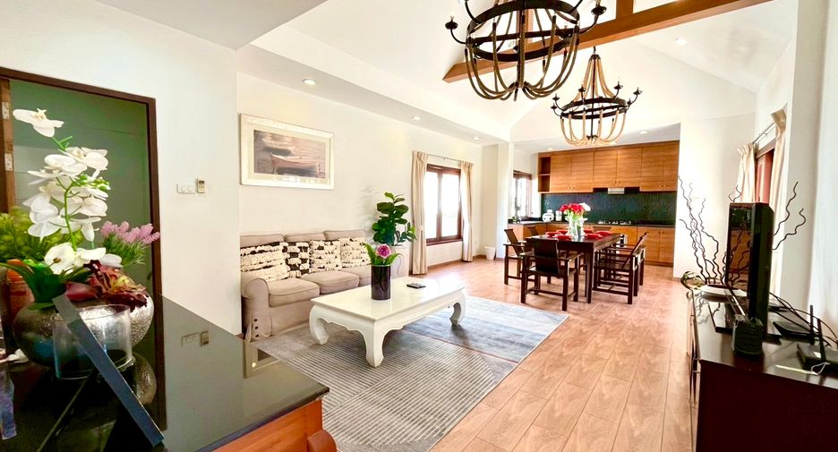 À vendre 4 chambres villa à South Pattaya, Pattaya