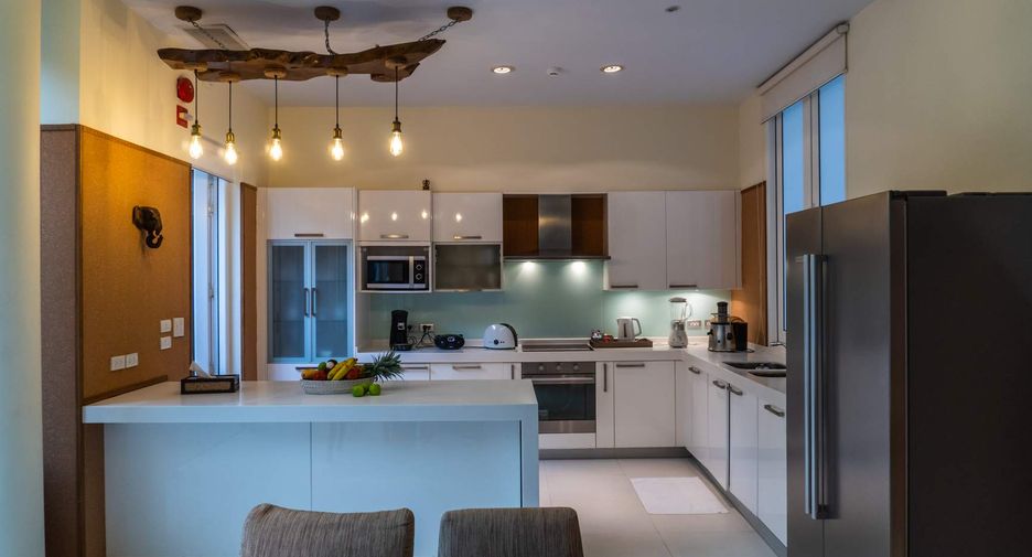 For sale 4 bedrooms villa in Thalang, Phuket