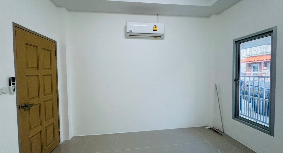 For sale 3 bedrooms villa in Mueang Phuket, Phuket