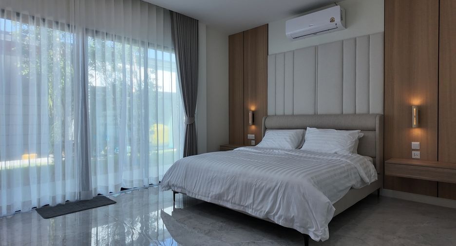 For sale 3 bedrooms villa in East Pattaya, Pattaya